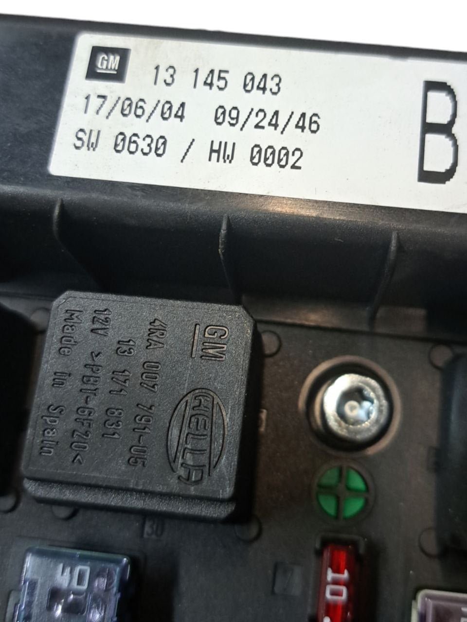 Scatola Fusibili Centralina Portafusibili Opel Astra H 1.7 Diesel (2008) COD:13145043 - F&P CRASH SRLS - Ricambi Usati