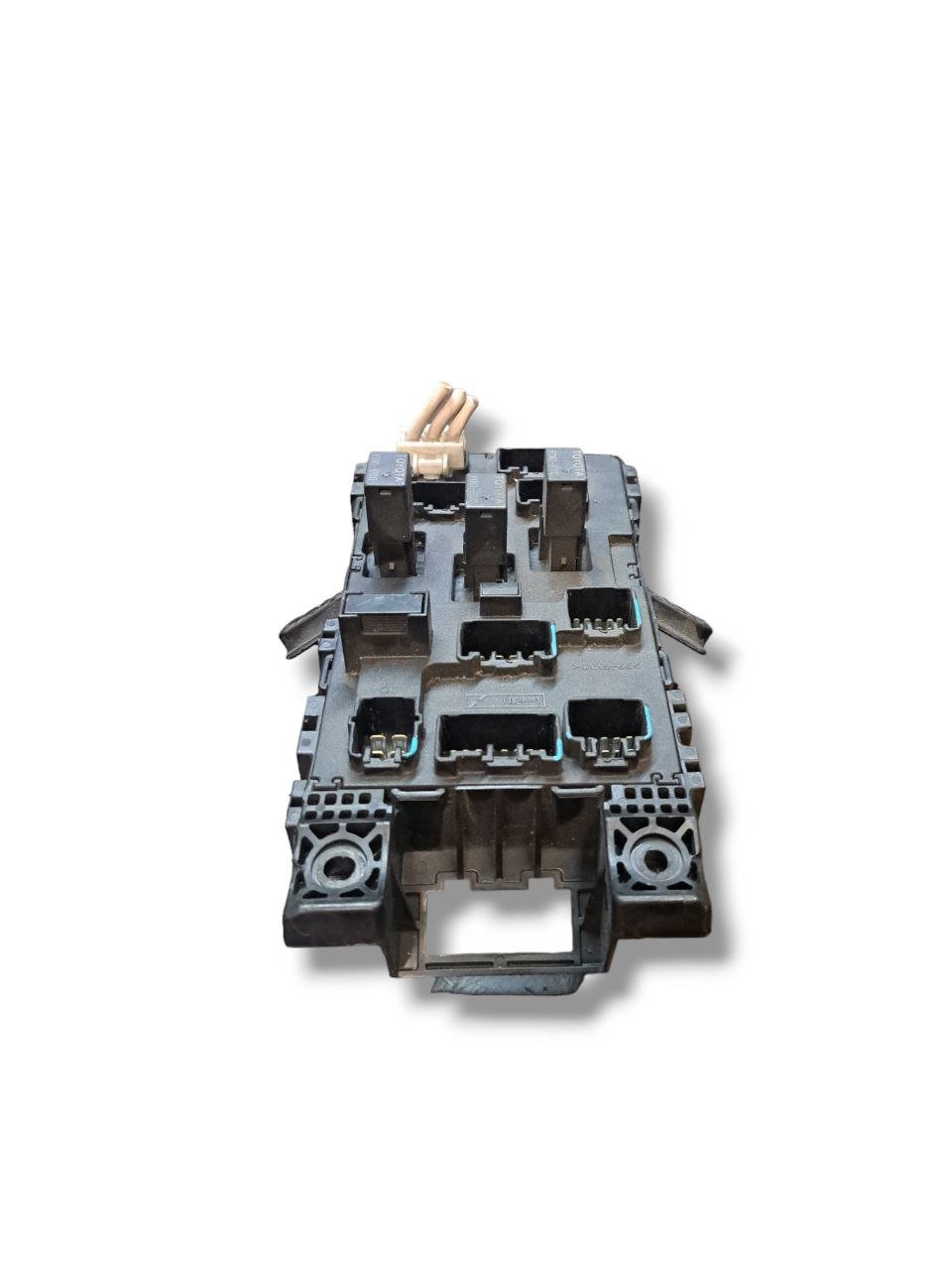 Scatola Fusibili Centralina Portafusibili Toyota Avensis 1.6 Benzina (2000 - 2003) COD:8273005010 - F&P CRASH SRLS - Ricambi Usati