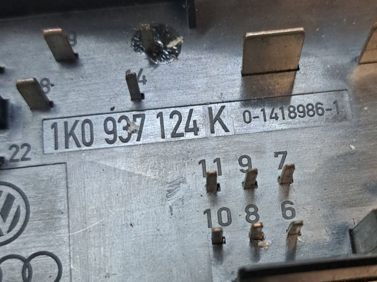 Fuse Box / Fuse Holder Unit Volkswagen Golf V 1.9 diesel (2003 - 2008) COD:1K0937124K - F&P CRASH SRLS - Used Parts