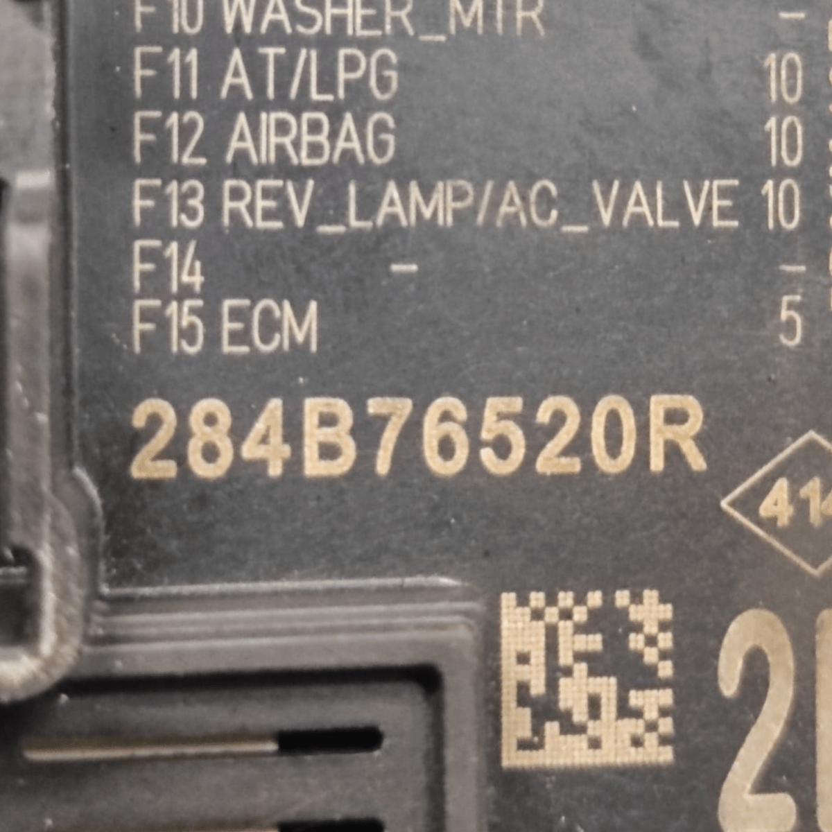 Scatola Fusibili Dacia Jogger 1.0 Benzina COD: 284B76520R (2021 - ) - F&P CRASH SRLS - Ricambi Usati