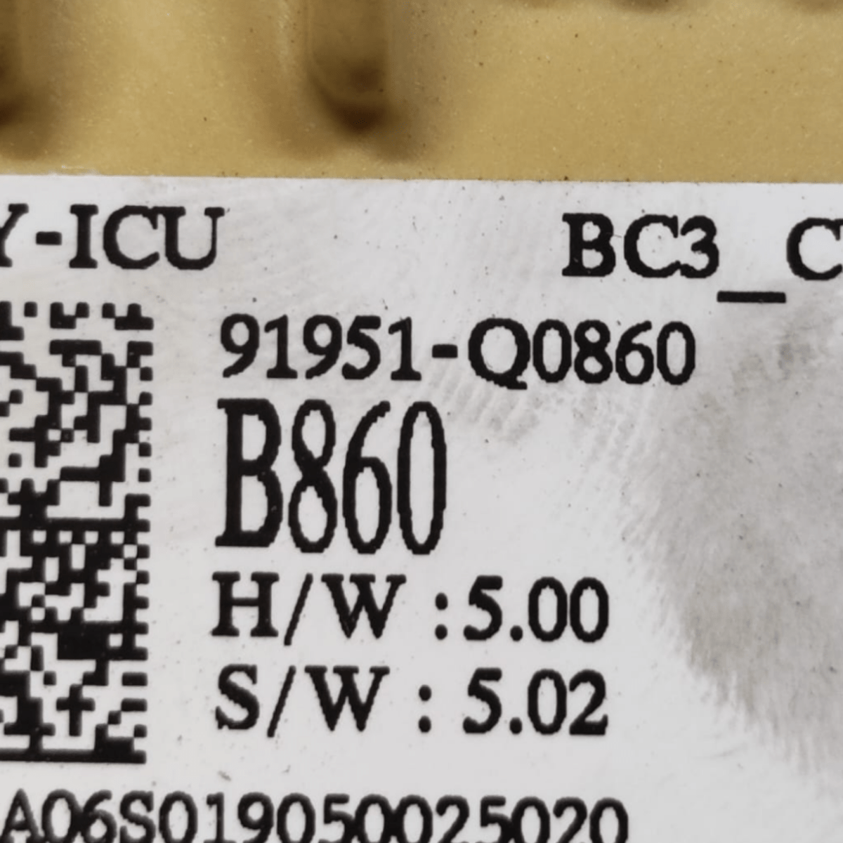 Scatola fusibili hyundai bayon 1.0 hybrid cod: 91951q0860 (2021 - ) - F&P CRASH SRLS - Ricambi Usati