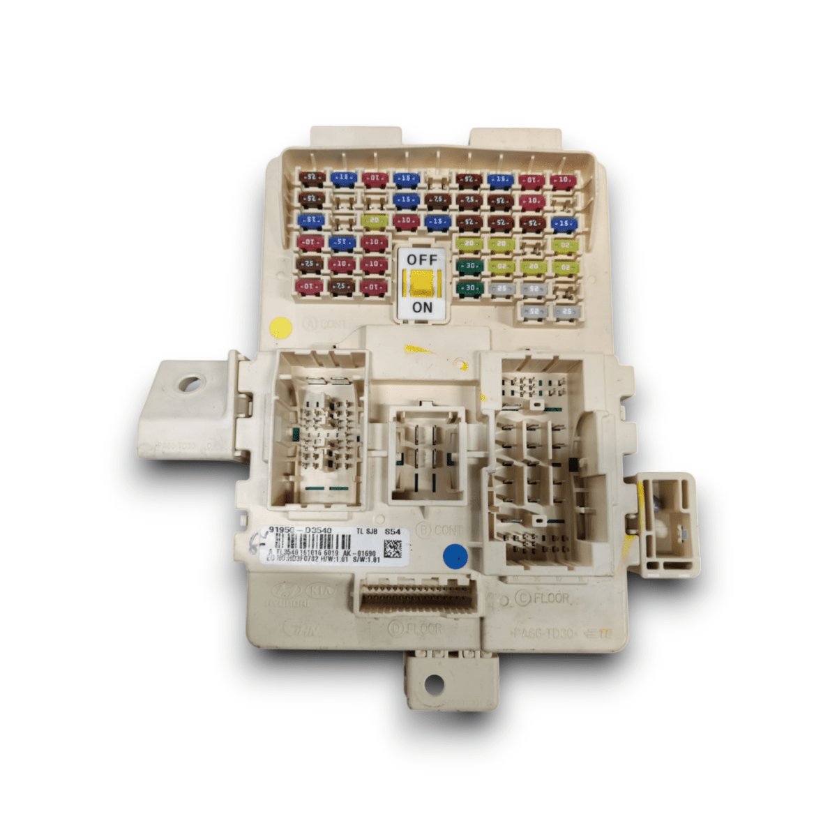 Hyundai Tucson (TL) 1.7 diesel fuse box code: 91950D3540 (2015 - 2020) - F&amp;P CRASH SRL - Used Spare Parts