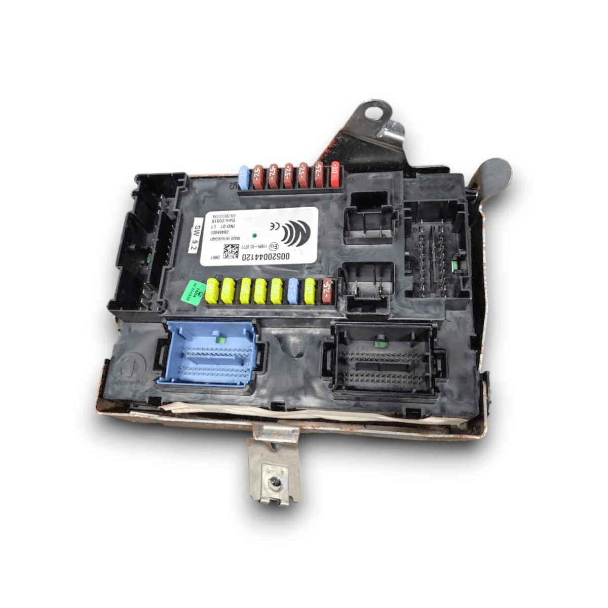 Scatola Fusibili Jeep Renegade 1.4 benzina cod: 0052004412 (2014 - ) - F&amp;P CRASH SRL - Ricambi Usati