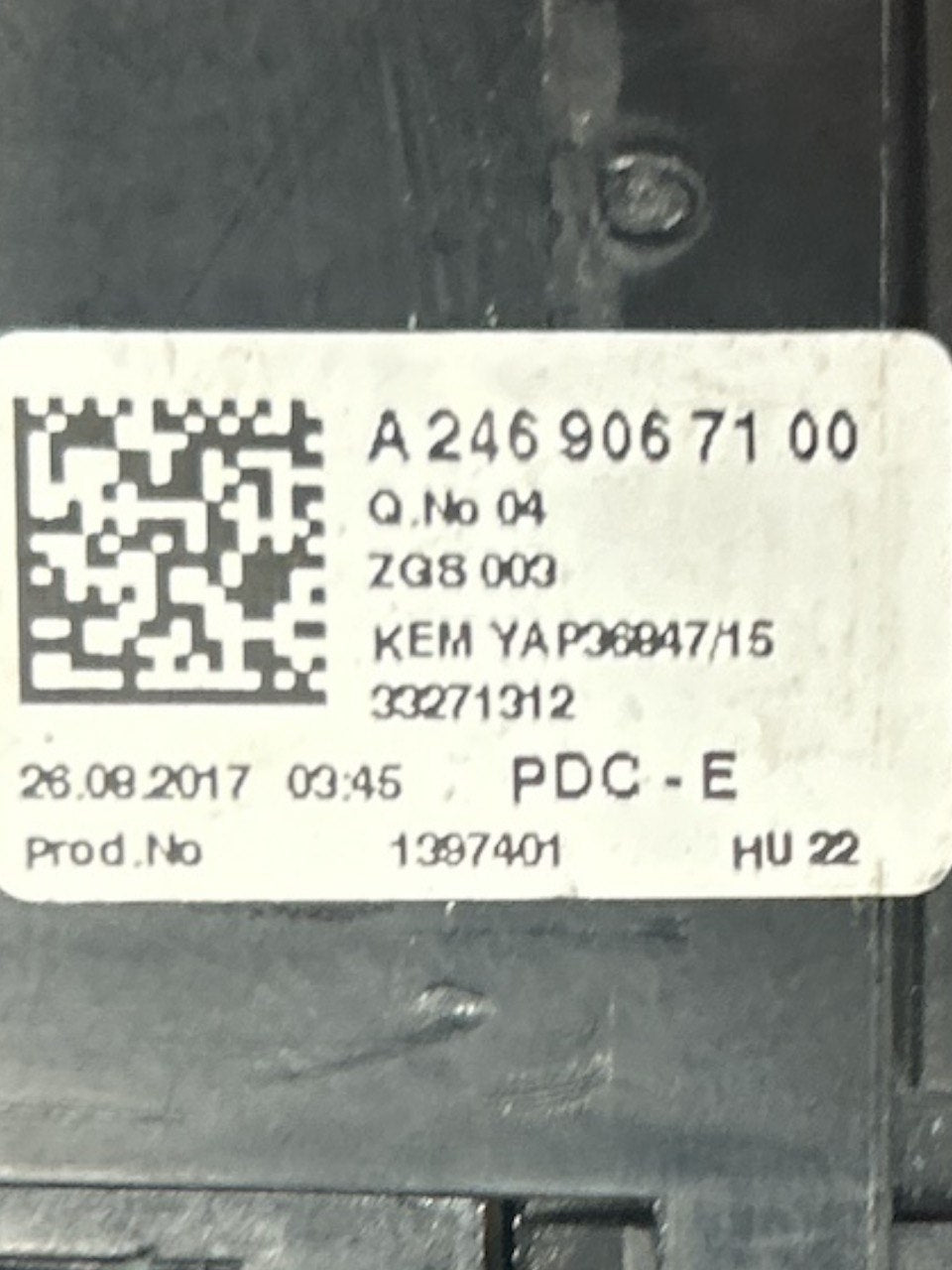 Scatola Fusibili Mercedes Benz Classe A (W176) 2.0 Diesel (2012 > 2018) cod.A2469067100 - F&P CRASH SRLS - Ricambi Usati