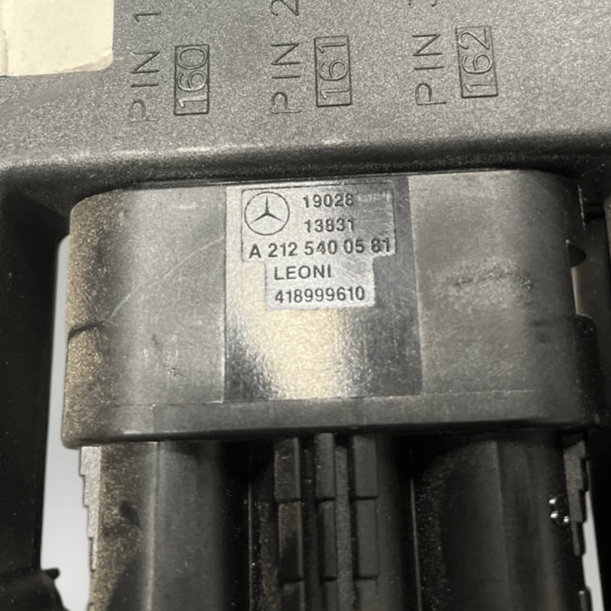 Scatola Fusibili Mercedes - Benz Classe E W212 2.2 Diesel (2009 al 2016) cod: A2125400581 - F&P CRASH SRLS - Ricambi Usati