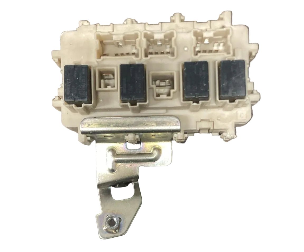 Scatola fusibili nissan qashqai j11 cod . 252307990a 1.5 diesel (2014 > 2021) - F&P CRASH SRL - Ricambi Usati