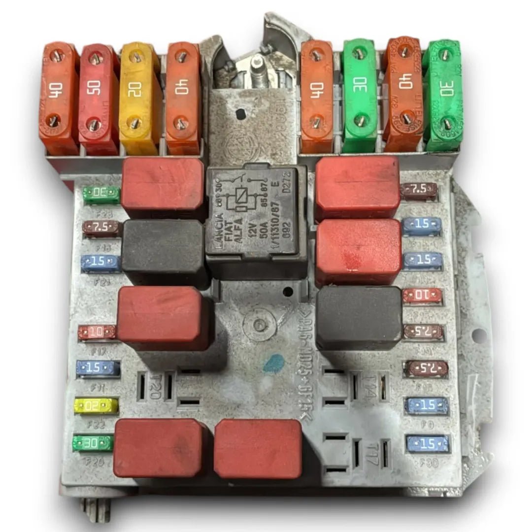 Scatola fusibili Peugeot Boxer Furgone 2006–2014 cod. 1367661080