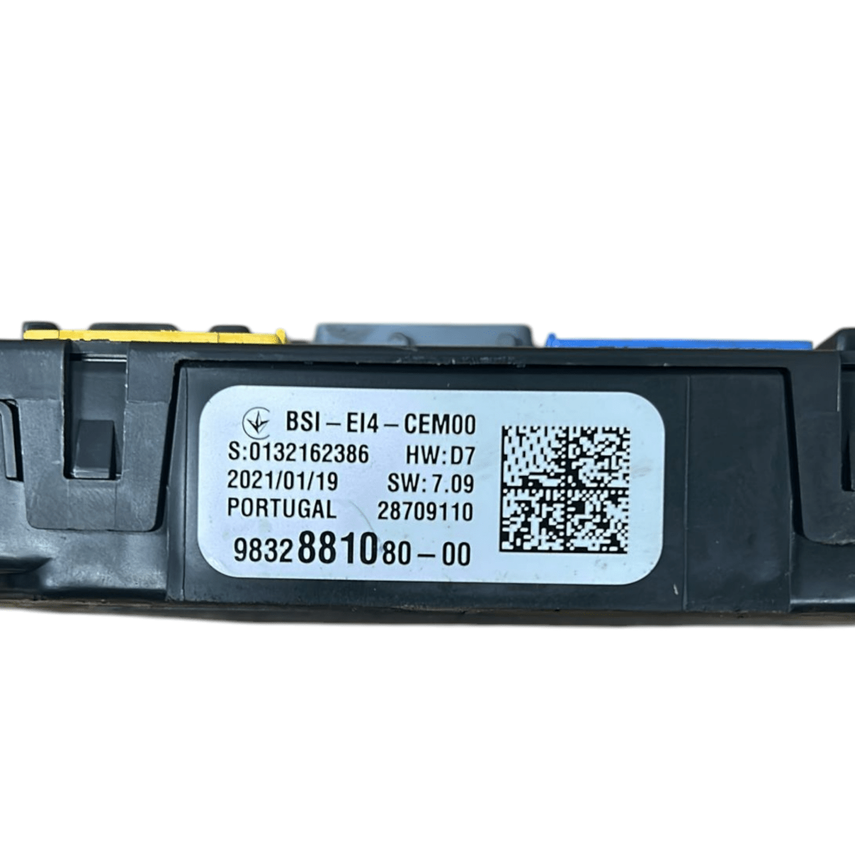 Scatola fusibili peugoet 2008 1.2 benzina cod:9832881080 (2019 >) - F&P CRASH SRL - Ricambi Usati