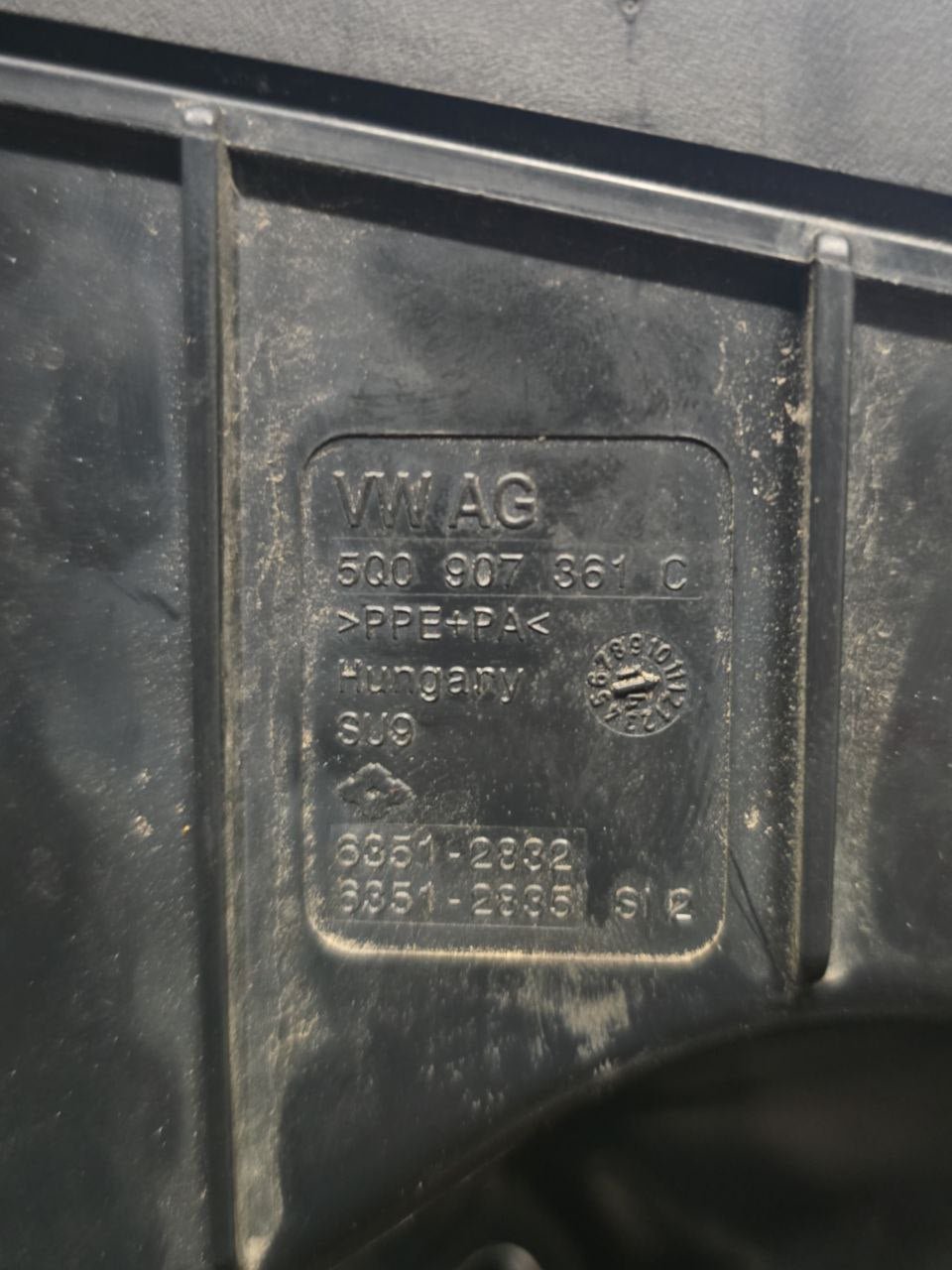 Scatola Porta Fusibili Volkswagen Golf VII 2.0 Diesel (2012 - 2019) Cod : 5Q0907361C - F&P CRASH SRLS - Ricambi Usati