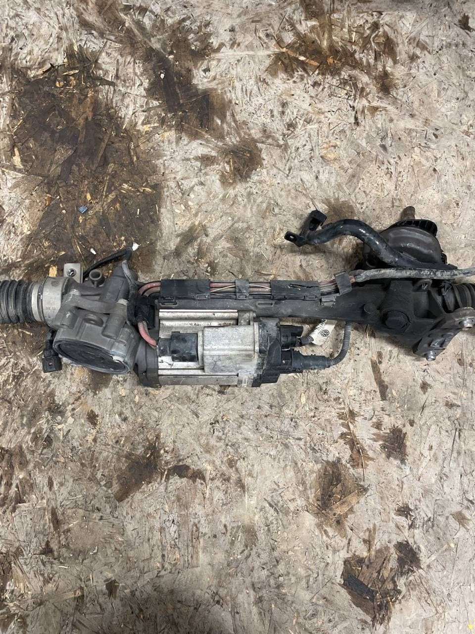 Scatola sterzo audi a3 8p - F&P CRASH SRLS - Ricambi Usati