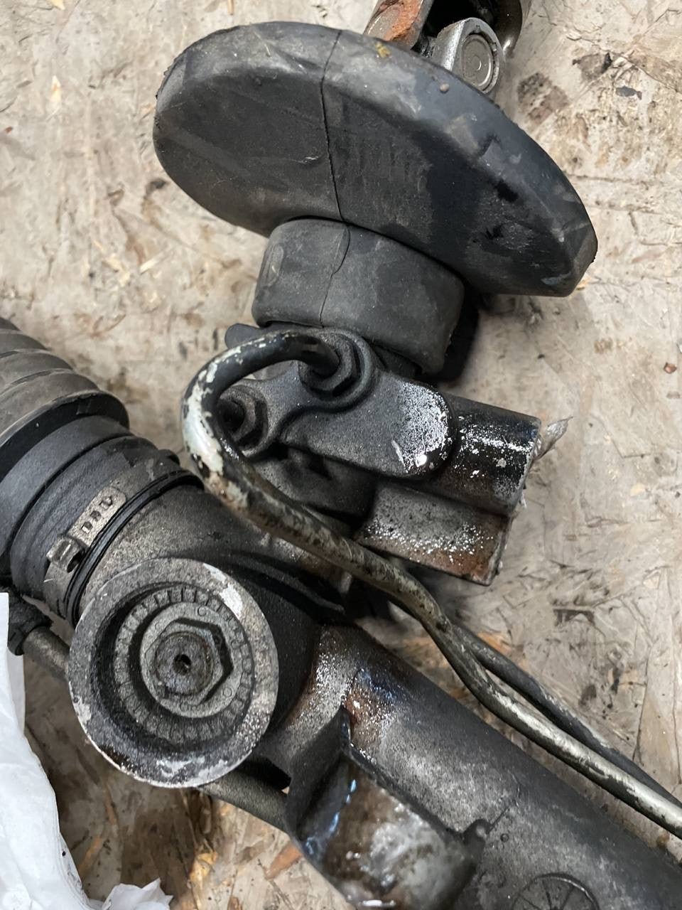 Scatola sterzo chrysler pt (2000 - 2010) 05272289ae - F&P CRASH SRLS - Ricambi Usati