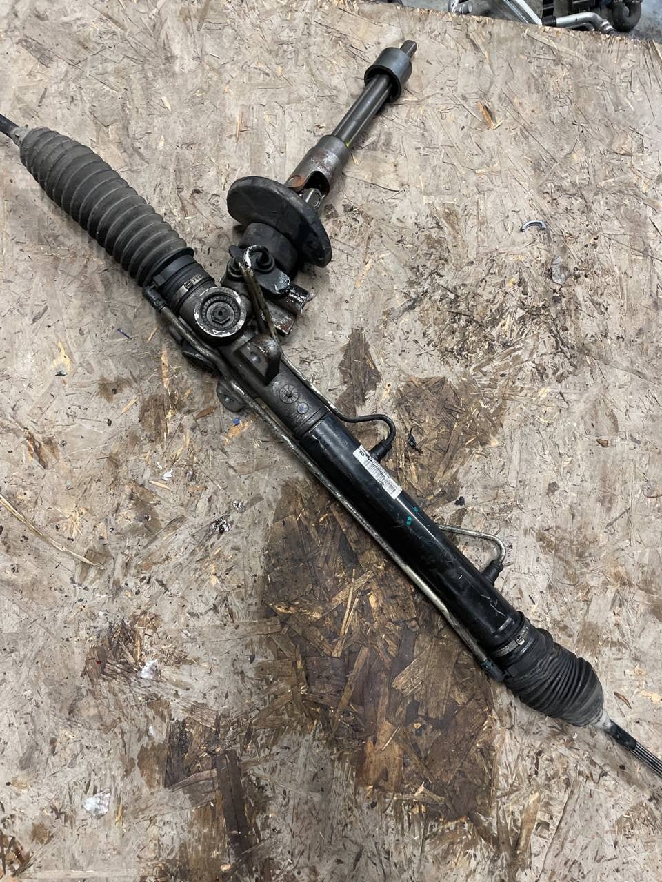 Scatola sterzo chrysler pt (2000 - 2010) 05272289ae - F&P CRASH SRLS - Ricambi Usati