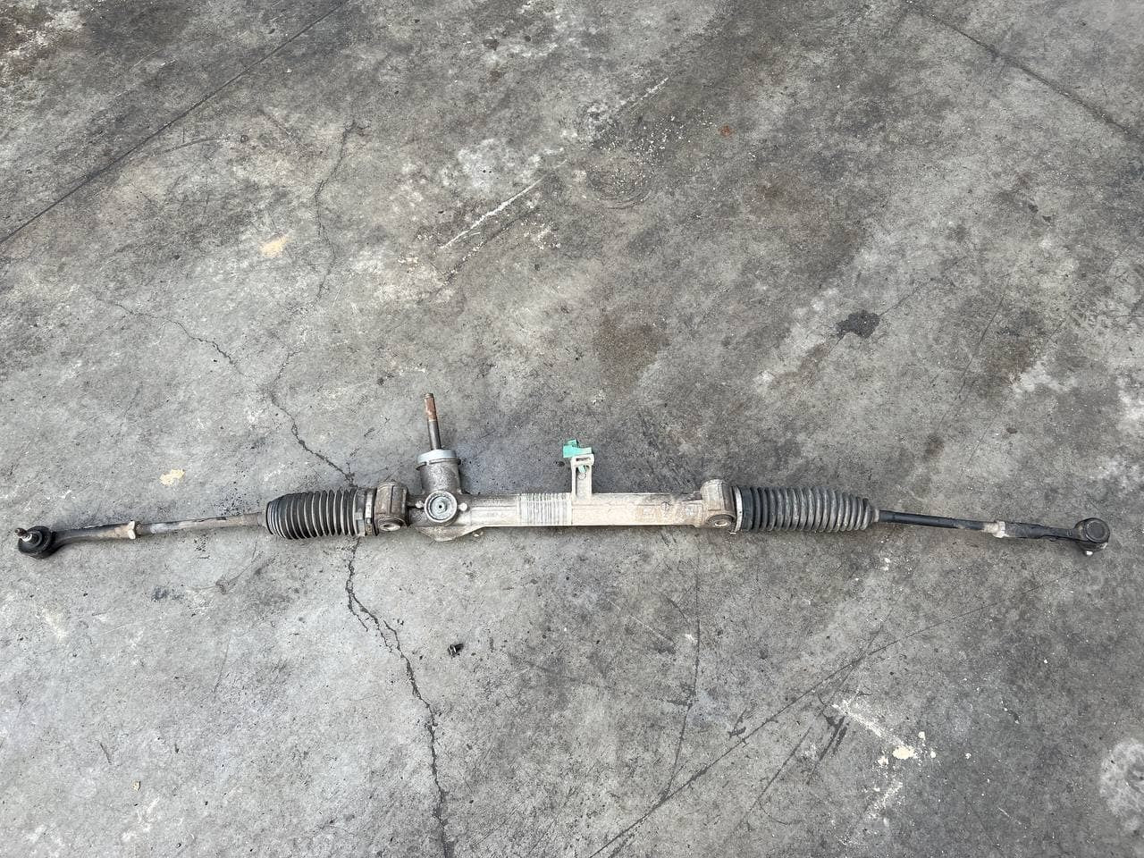 Scatola sterzo Fiat Grande Punto 1.3 multijet cod a0003202 - F&P CRASH SRLS - Ricambi Usati