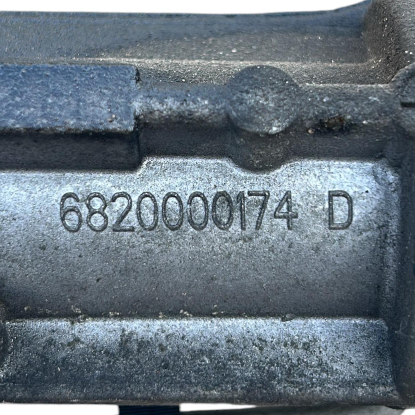 Steering Boxes Renault Master III cod.490014277R 2.3 Diesel (2014 > ) cod.6900002831R cod.6820000174D Steering Box - F&P CRASH SRLS - Used Parts