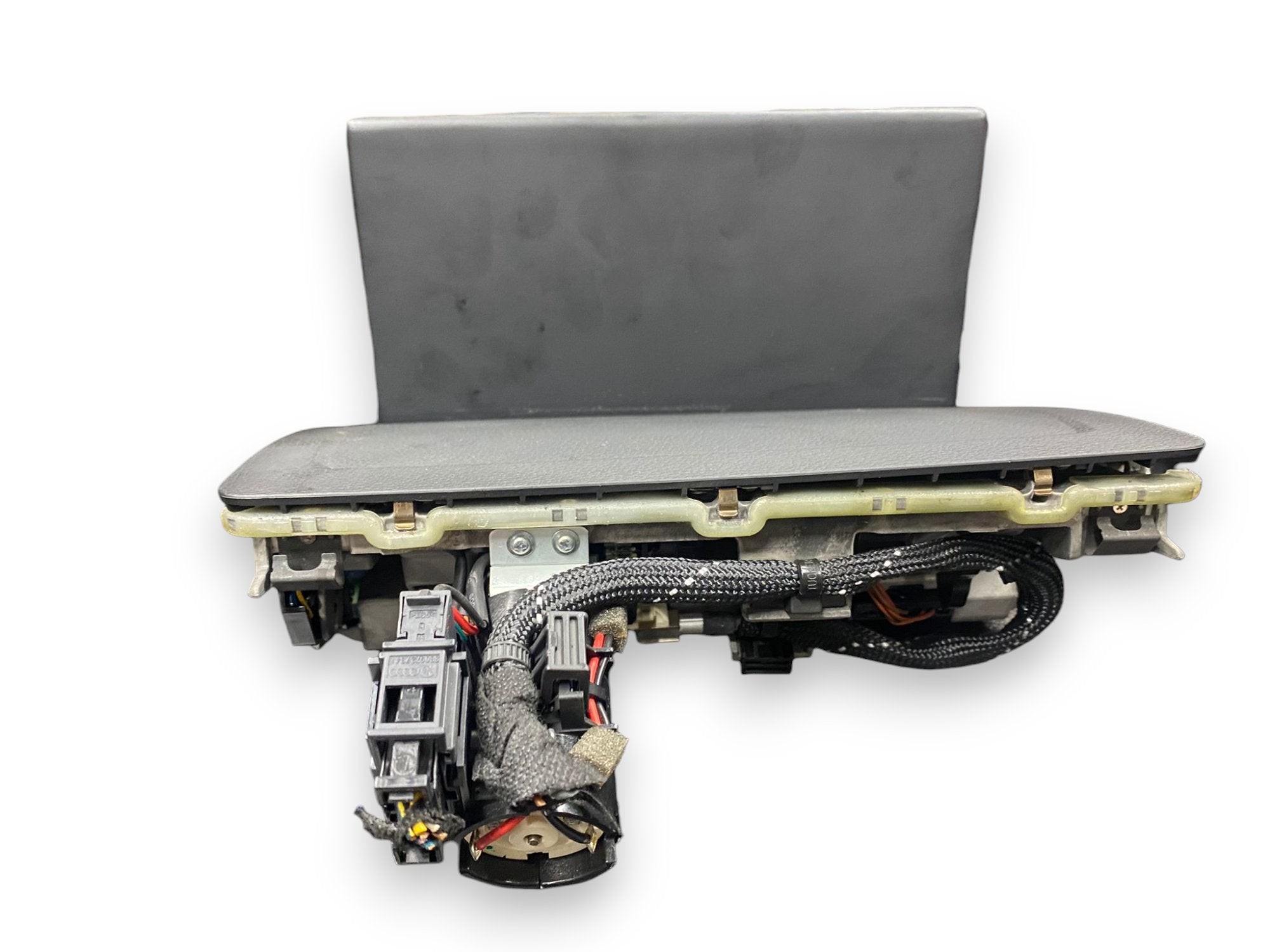 Schermo / display autoradio Audi a3 (8v - 2016) cod:8v0857273m - F&P CRASH SRLS - Ricambi Usati