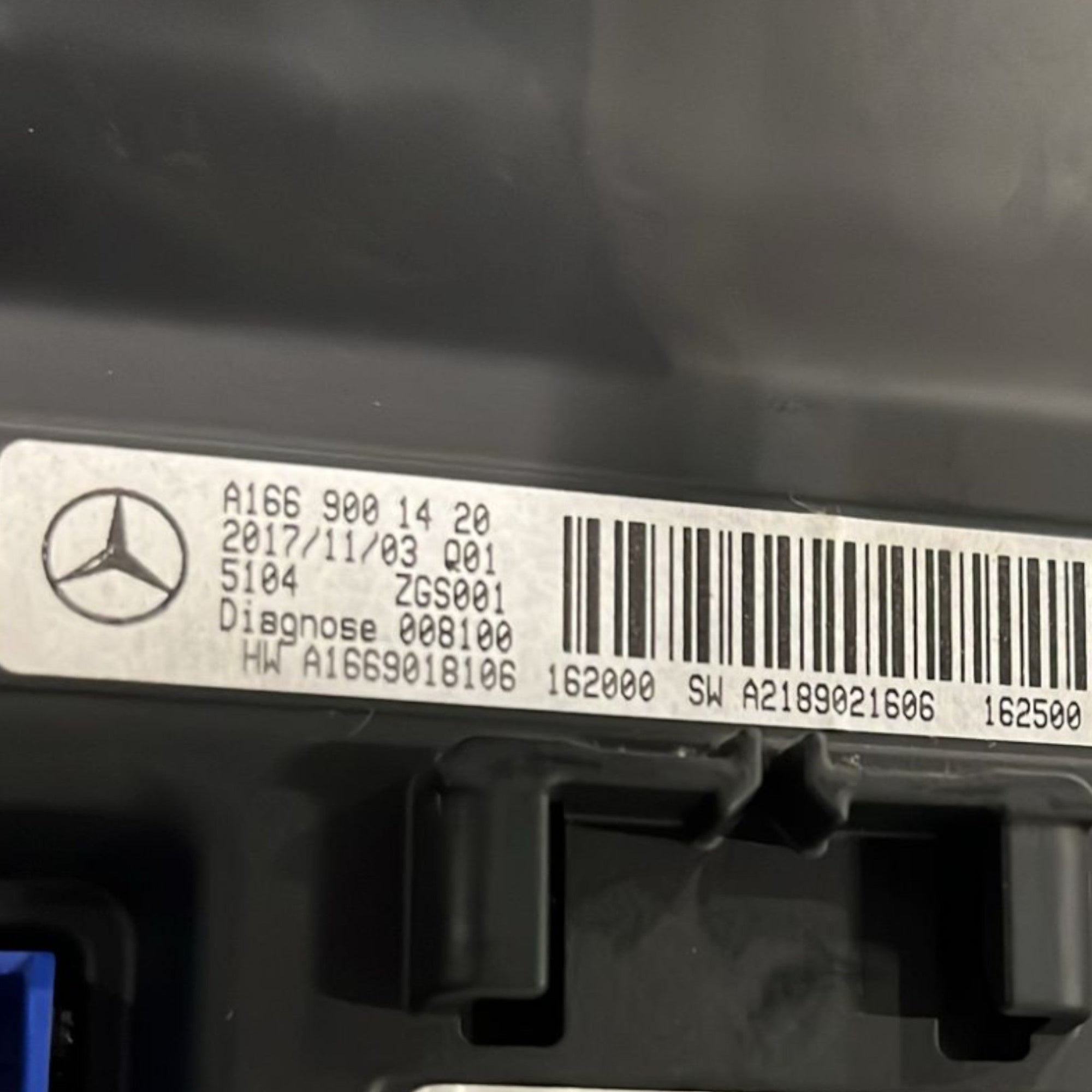 Schermo / Display Mercedes Benz CLA (X117) cod.A1669001420 (2013 > 2019) - F&P CRASH SRLS - Ricambi Usati