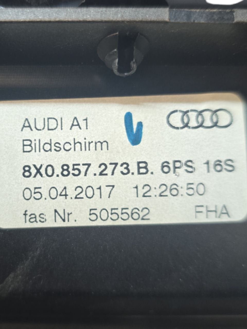 Schermo / Display Multifunzione centrale Audi A1 8X ( 2010 - 2018 ) Cod : 8X0857273 - F&P CRASH SRLS - Ricambi Usati