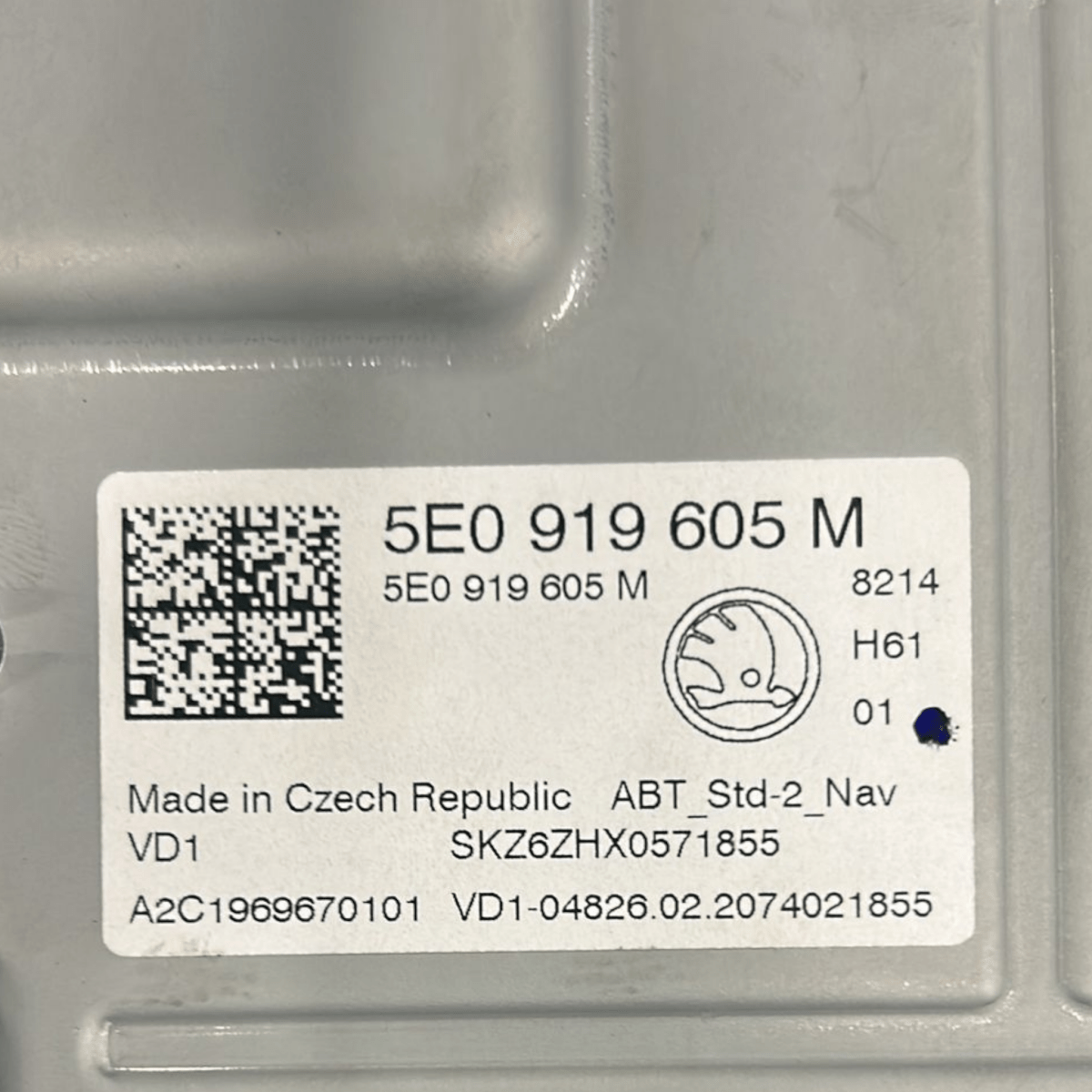 Schermo / display skoda octavia cod:5E0919605M (2012 > 2019) - F&P CRASH SRLS - Ricambi Usati