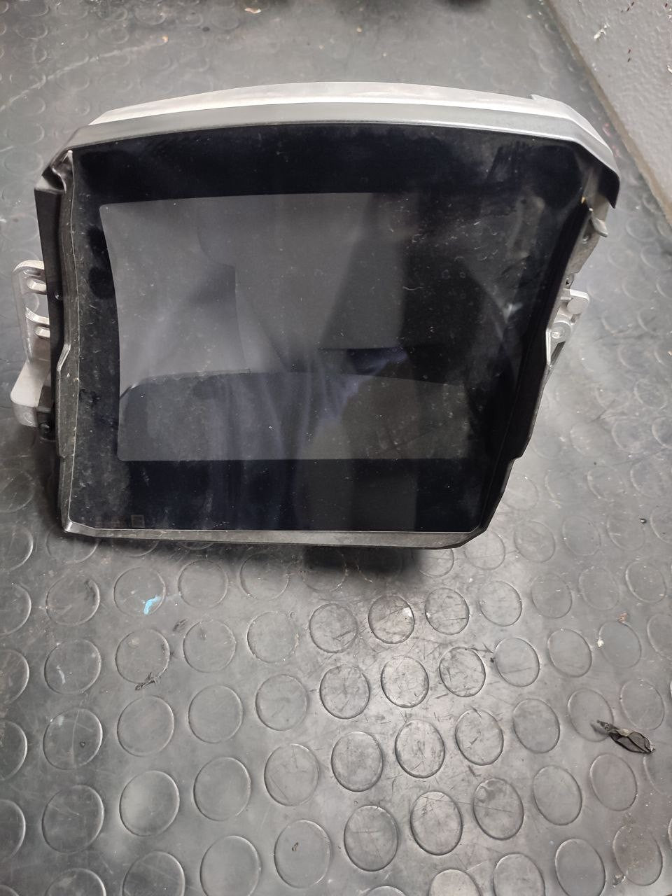 Schermo multifunzione head up display Audi A4 avant ( b9 - 2019 ) 2.0 tdi cod 8w5919617b - F&P CRASH SRLS - Ricambi Usati