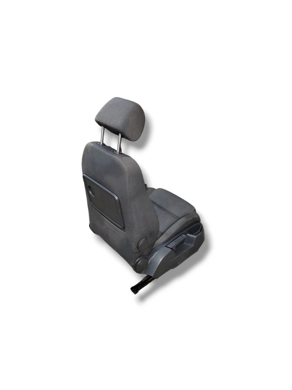 Front right seat dx Volkswagen Golf 5 Plus (2008 - 2012) - F&P CRASH SRLS - Used Parts