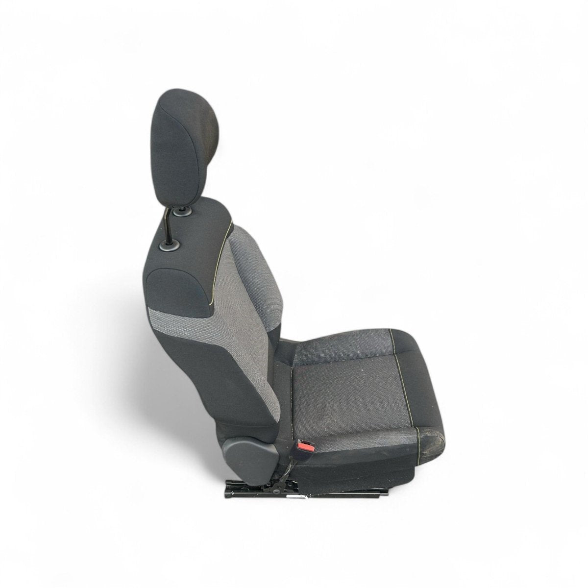 Sedile anteriore guidatore Citroen C3 III (2016 > 2023) in stoffa nero e grigio - F&P CRASH SRLS - Ricambi Usati