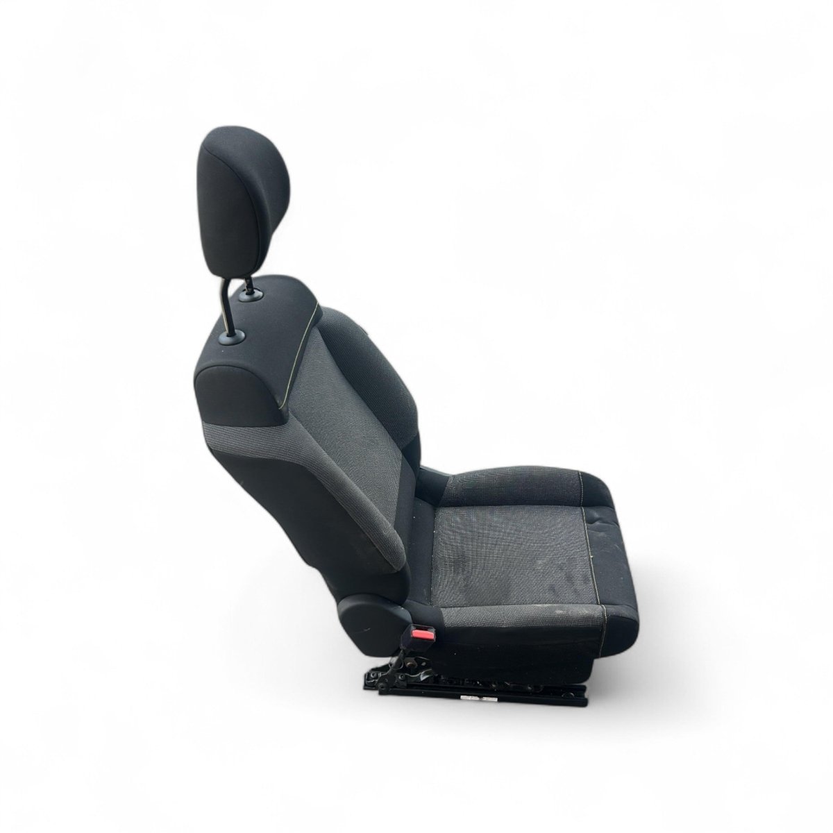 Sedile anteriore guidatore Citroen C3 III (2016 > 2023) in stoffa nero e grigio - F&P CRASH SRLS - Ricambi Usati