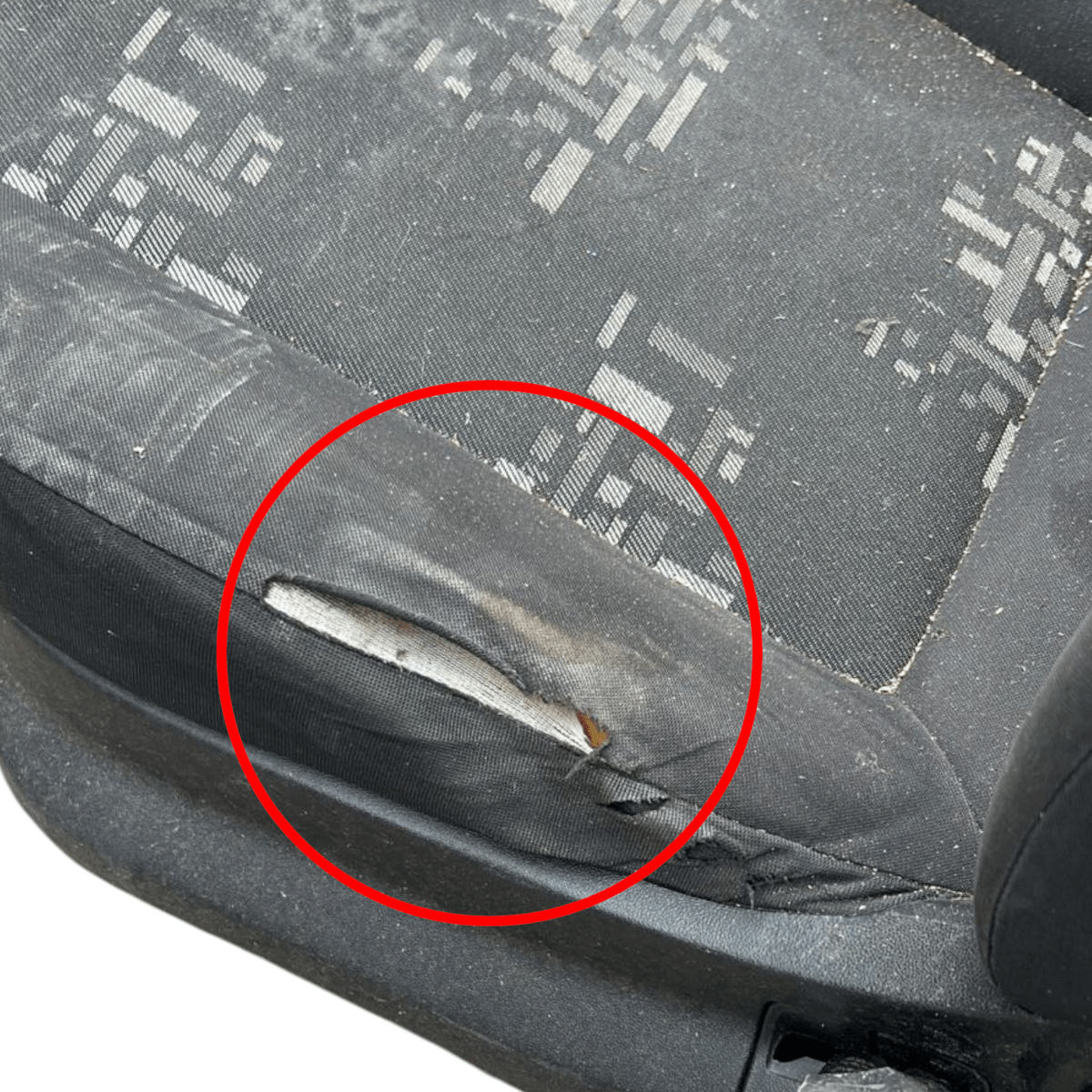 Sedile anteriore guidatore Fiat Doblo II (2009 > 2022) in stoffa neri e grigi - F&P CRASH SRL - Ricambi Usati