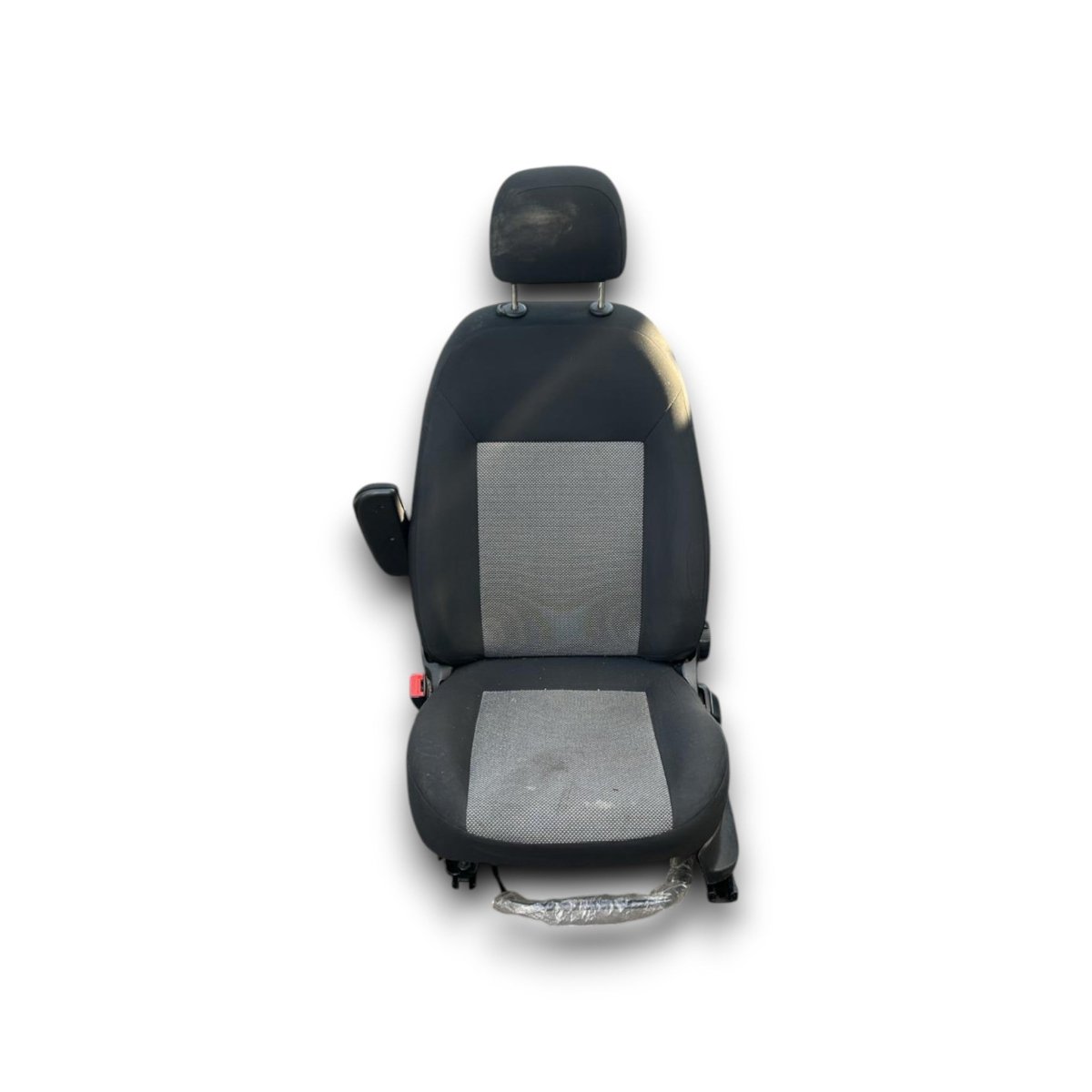 Sedile anteriore guidatore in stoffa Fiat Doblo II (2009 &gt; 2022) conducente / nero e grigio chiaro - F&amp;P CRASH SRLS - Ricambi Usati