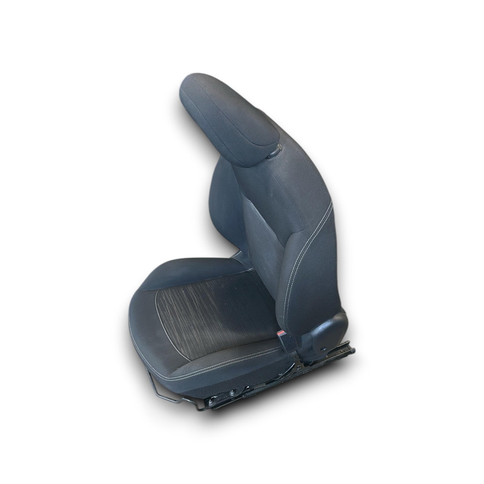 Sedile In Stoffa Anteriore Destro Peugeot 208 I (2012 > 2019) - F&P CRASH SRLS - Ricambi Usati