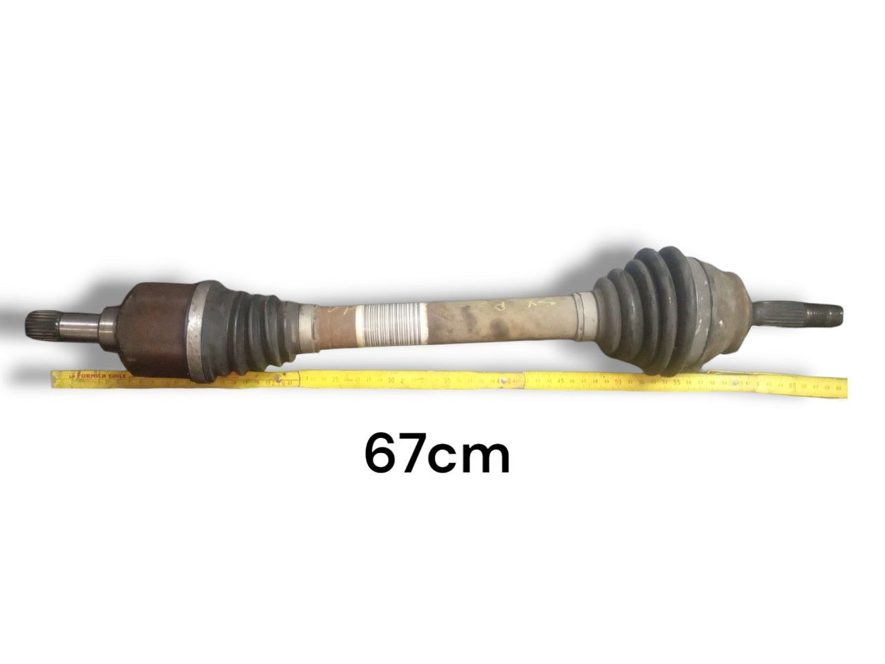 Half shaft / Engine Shaft Manual 5 Forward Gears Left (sx) Peugeot 208 1.6 Diesel (2016) code: 9686025580 - F&P CRASH SRLS - Used Parts