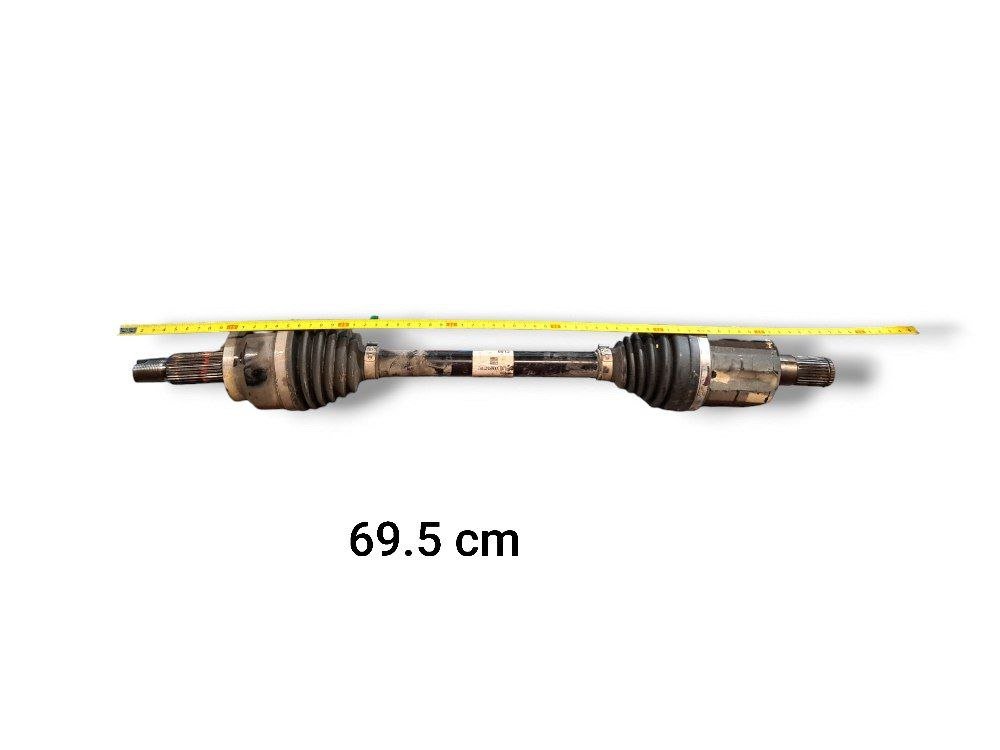 Semiasse / Albero Motore / Trasmissione anteriore sinistro (sx) Hyundai Tucson 1.6 Hybrid ( 2020>) COD:49500CZ000 - F&P CRASH SRLS - Ricambi Usati