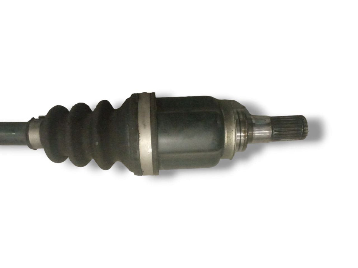 Semiasse anteriore destro manuale Suzuki Splash 1.0 Benzina (2008) cod: 4410185l00 - F&P CRASH SRLS - Ricambi Usati