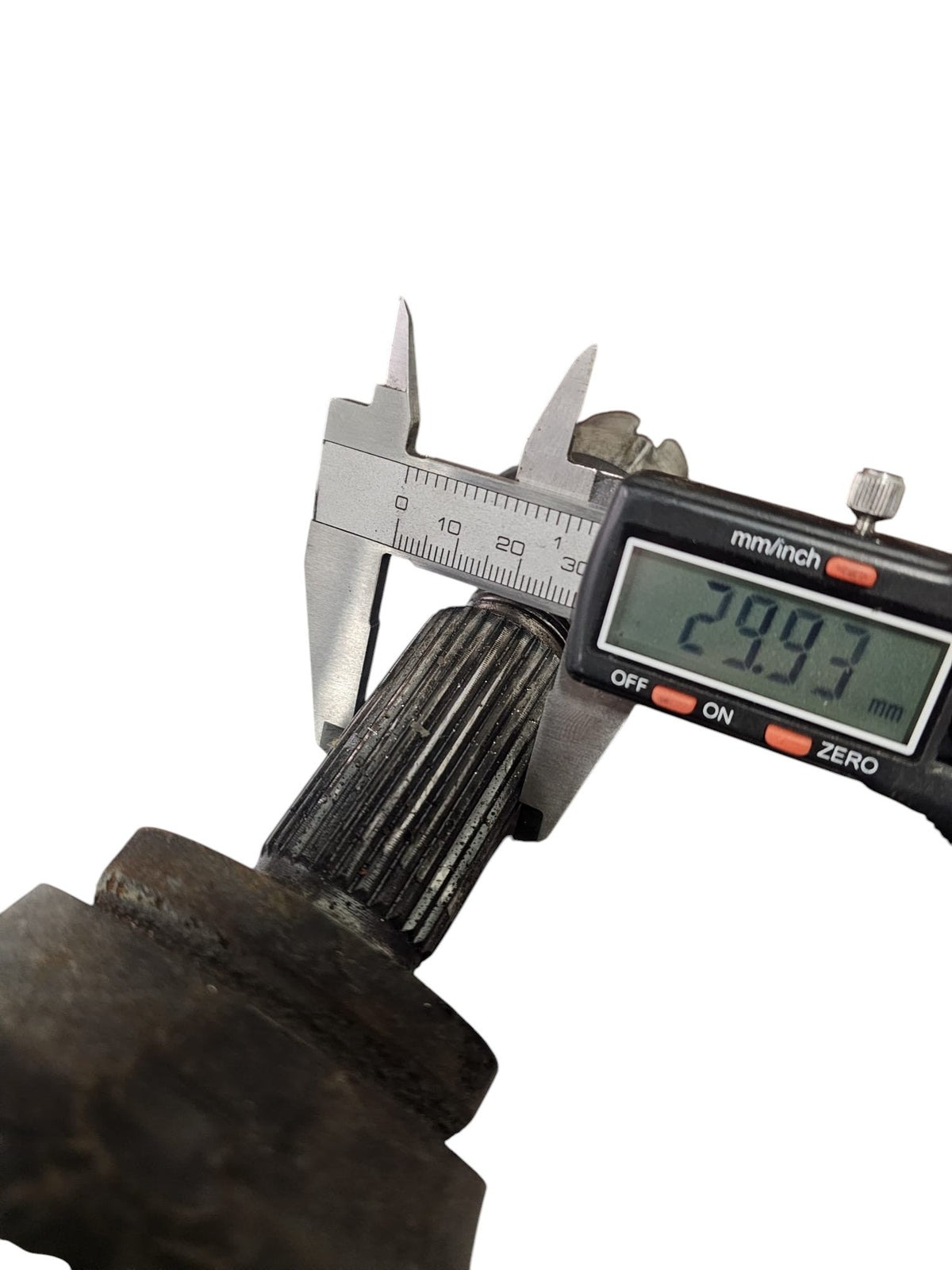 Semiasse Anteriore Destro Renault Espace V 1.6 Diesel Cod:391004850R (2015 - 2023) Cambio Automatico - F&P CRASH SRLS - Ricambi Usati