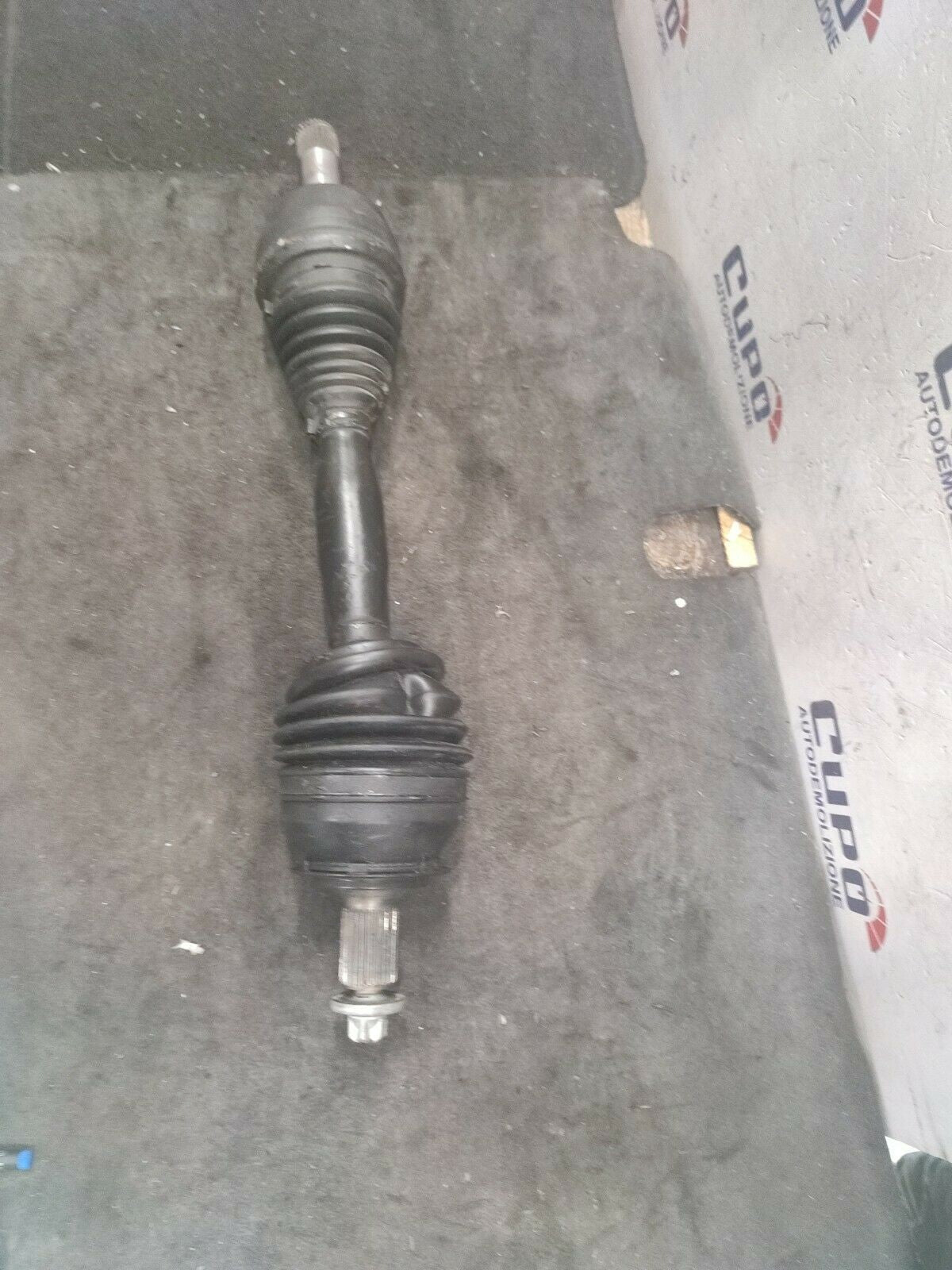 Semiasse Anteriore sinistro Mercedes - Benz CLA 200CDi ( 2014 - C117 ) - F&P CRASH SRLS - Ricambi Usati