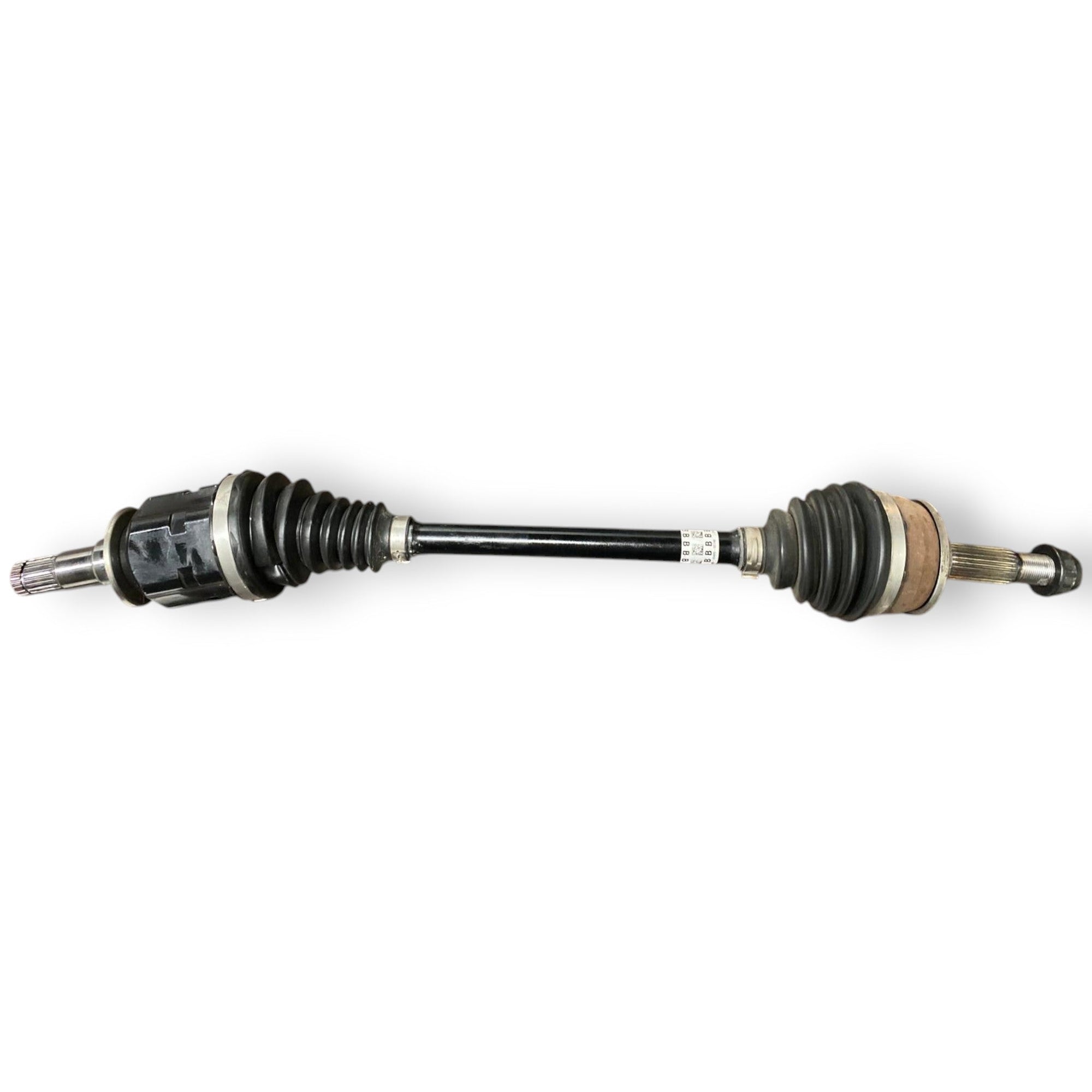 Semiasse anteriore sinistro (sx) Toyota Yaris Cross 1.5 Benzina / Hybrid (2020 - ) Cod: 43420 - 0D740 - F&P CRASH SRLS - Ricambi Usati