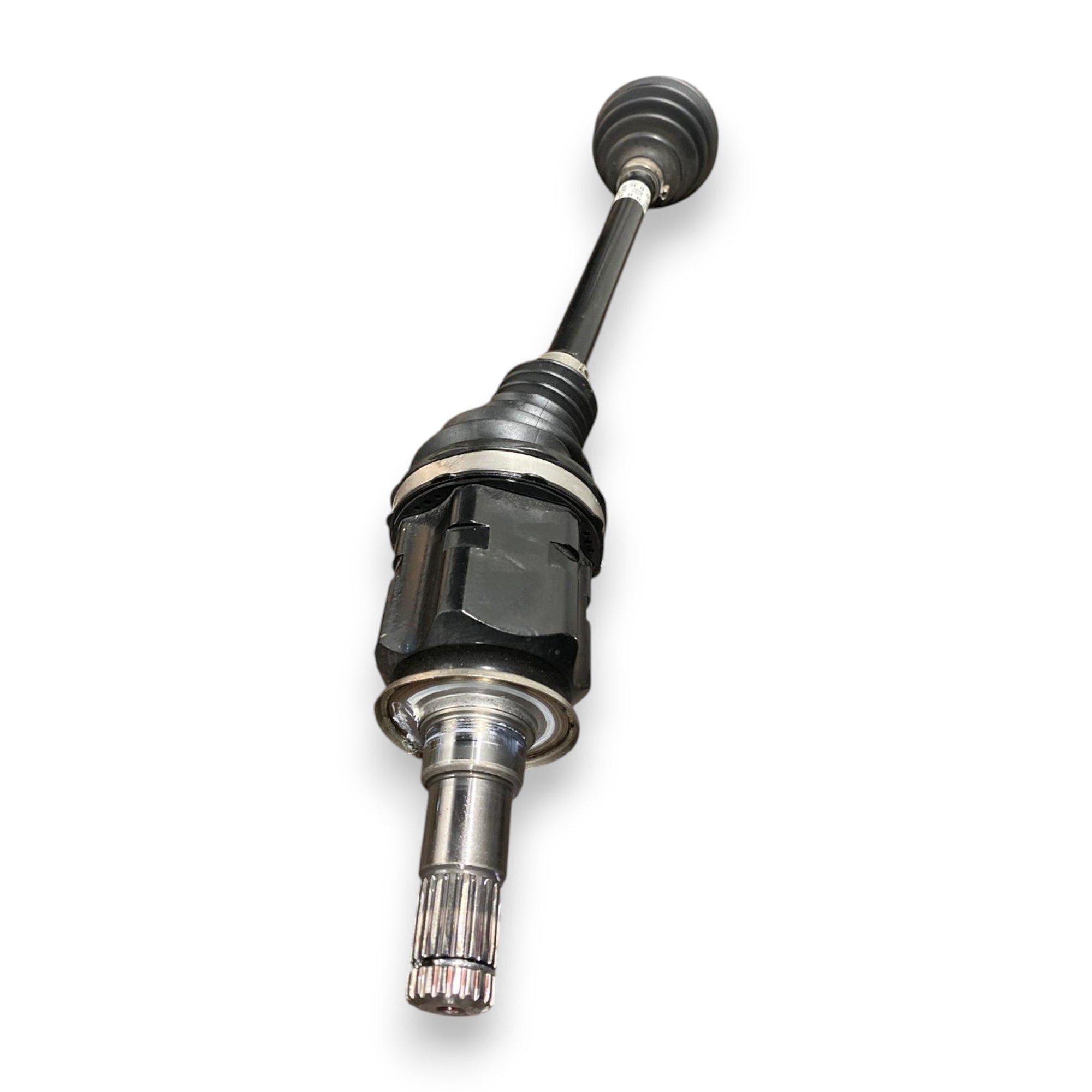 Semiasse anteriore sinistro (sx) Toyota Yaris Cross 1.5 Benzina / Hybrid (2020 - ) Cod: 43420 - 0D740 - F&P CRASH SRLS - Ricambi Usati