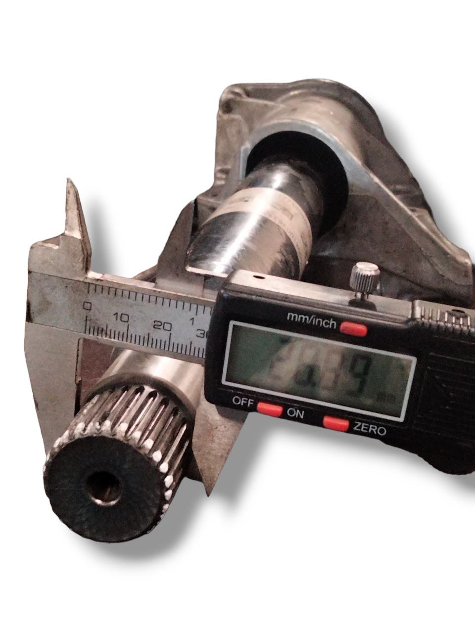 Semiasse/Albero Motore/ Trasmissione anteriore destro (Dx) Mercedes classe A 180 ( w177 2018> ) 1.3 turbo benzina cod.A1773304001 - F&P CRASH SRLS - Ricambi Usati