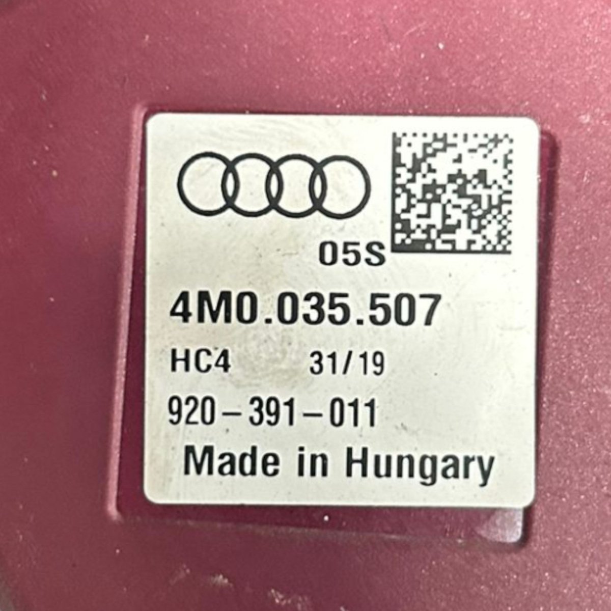 Sensore / amplificatore antenna audi q8 cod:4M0035507 (2018 > 2023) - F&P CRASH SRLS - Ricambi Usati