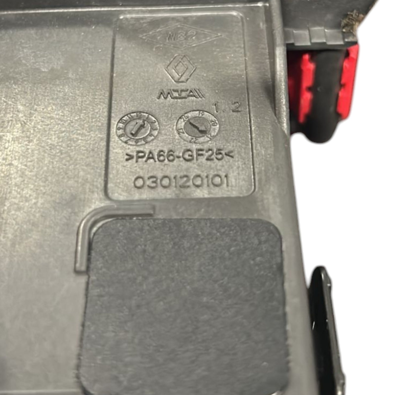 Sensore Batteria Renault Megane IV cod.030120101 (2015 > ) + Cavi - F&P CRASH SRLS - Ricambi Usati