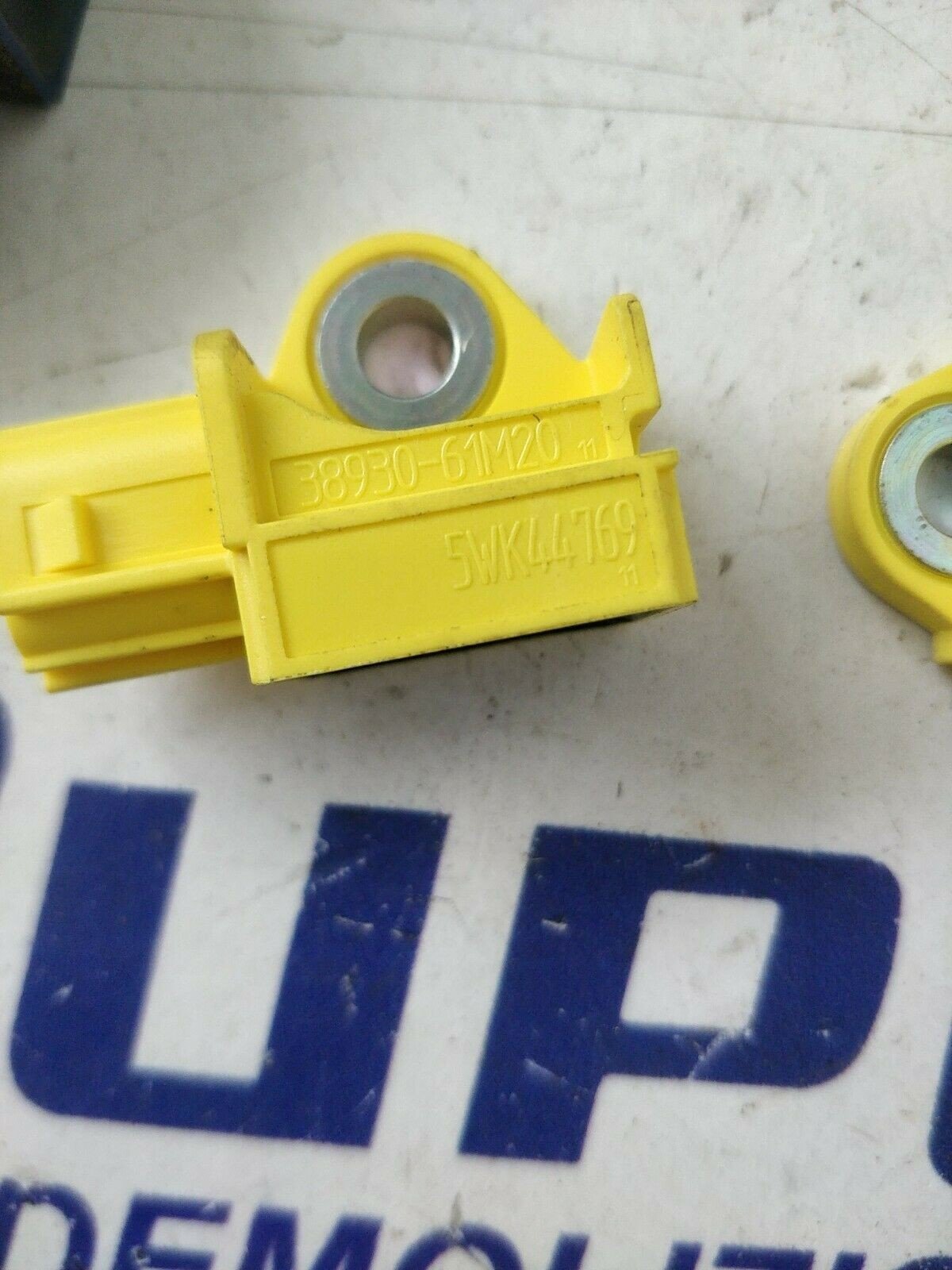 Front + Rear Impact Sensors Suzuki S - CROSS / Vitara 5WK44768 / 5WK44769 - F&P CRASH SRLS - Used Parts