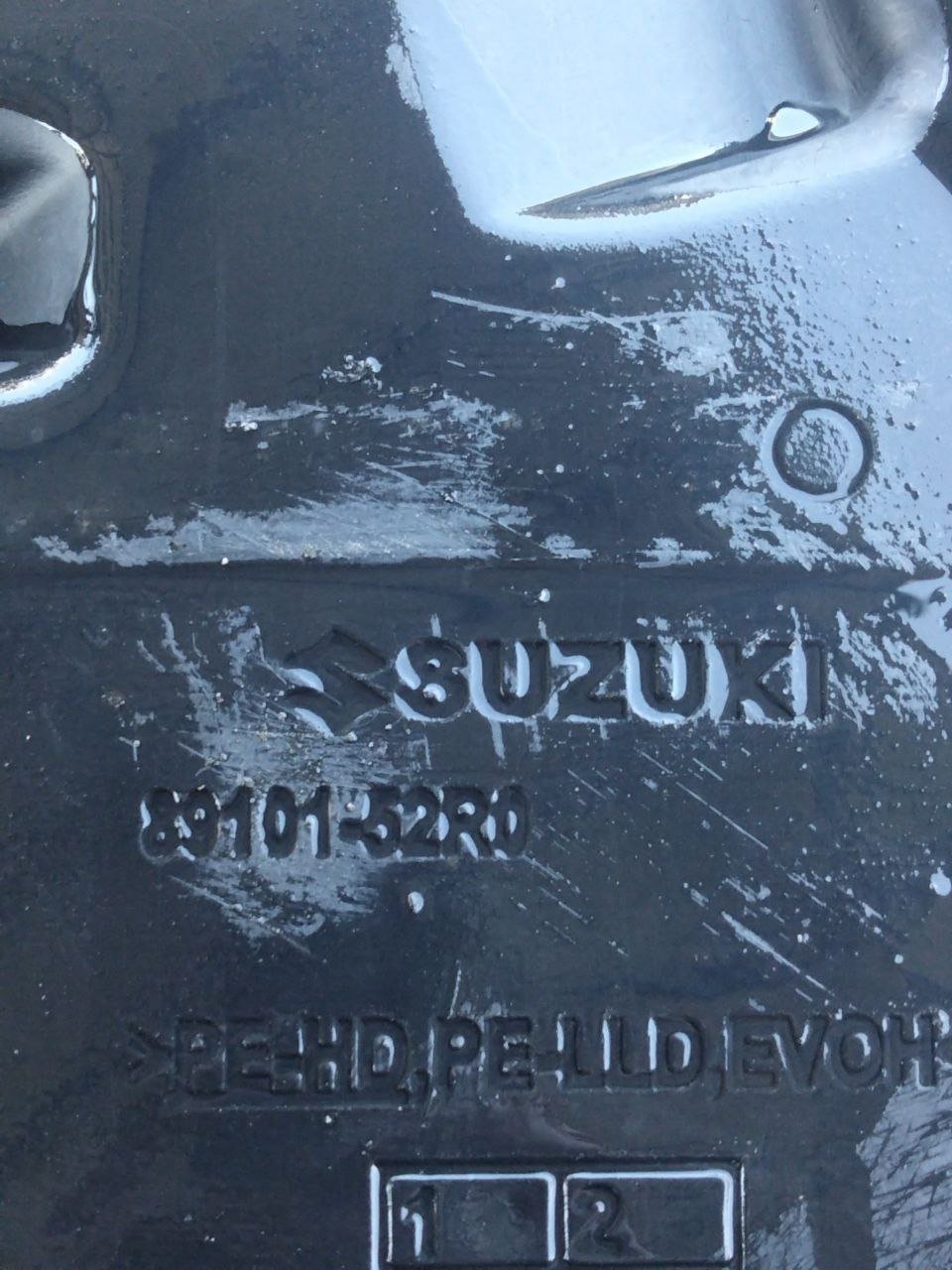 Fuel tank Suzuki Swift 1.2 Petrol (2017>) code.89101 - 52R0 - F&P CRASH SRLS - Used Parts