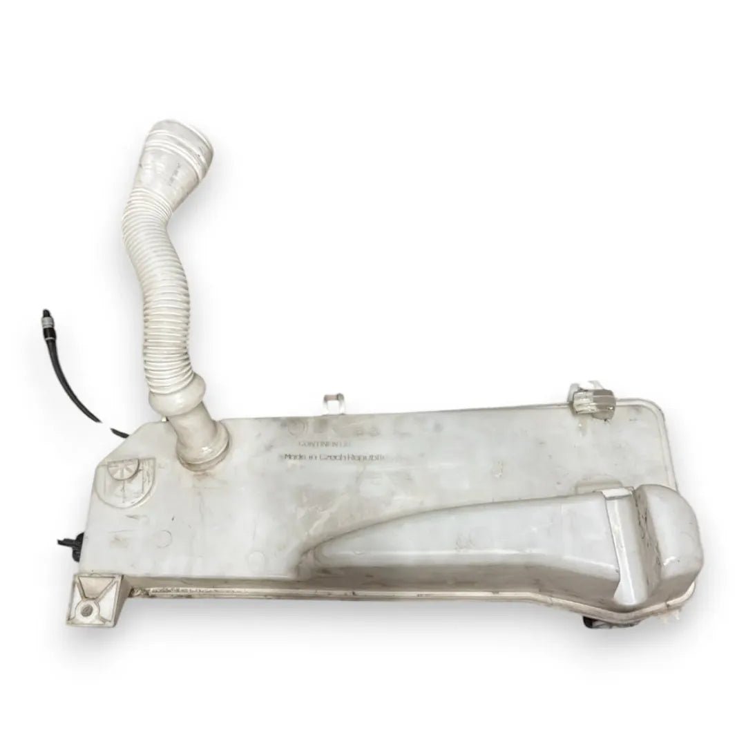 Dettaglio Serbatoio liquido lavacristalli Opel Combo dal 2018 OEM 9817300980 - foto 2