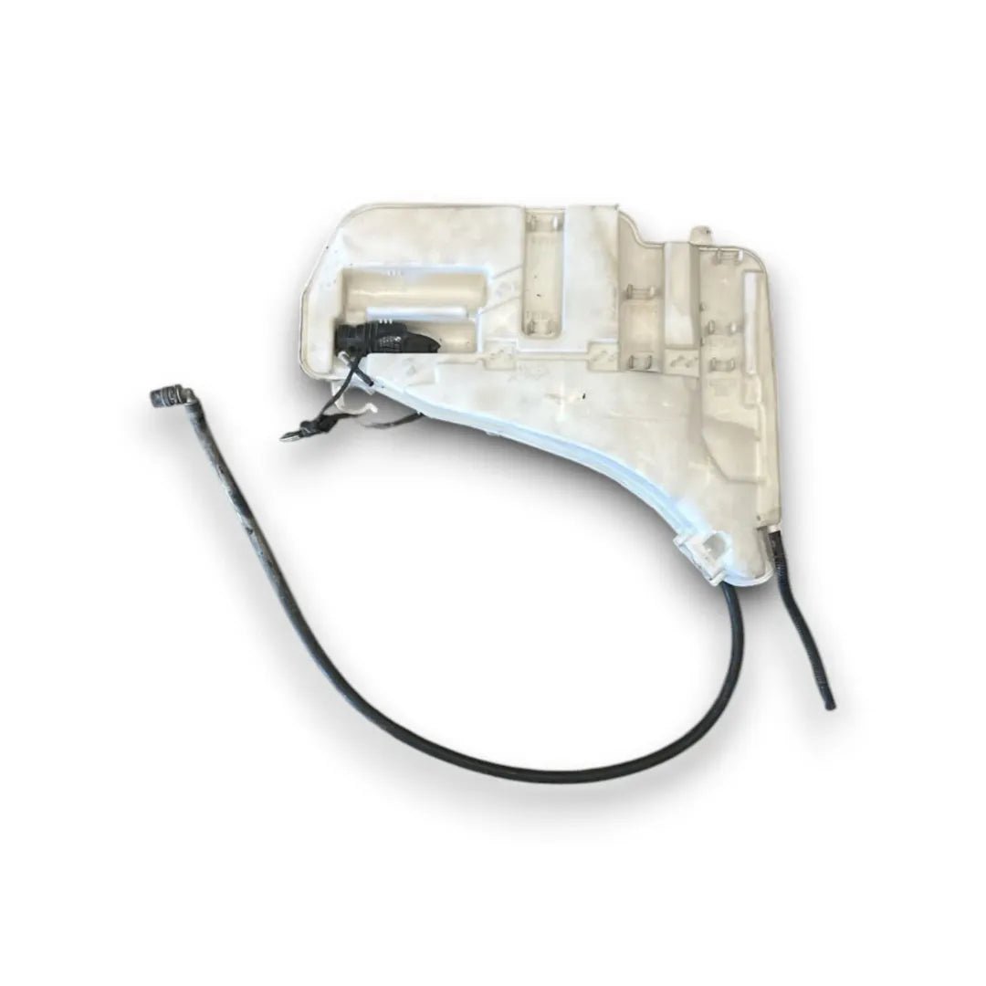 Dettaglio Vaschetta tergicristalli BMW Serie 5 F10 dal 2013 OEM 61667269667 - foto 2
