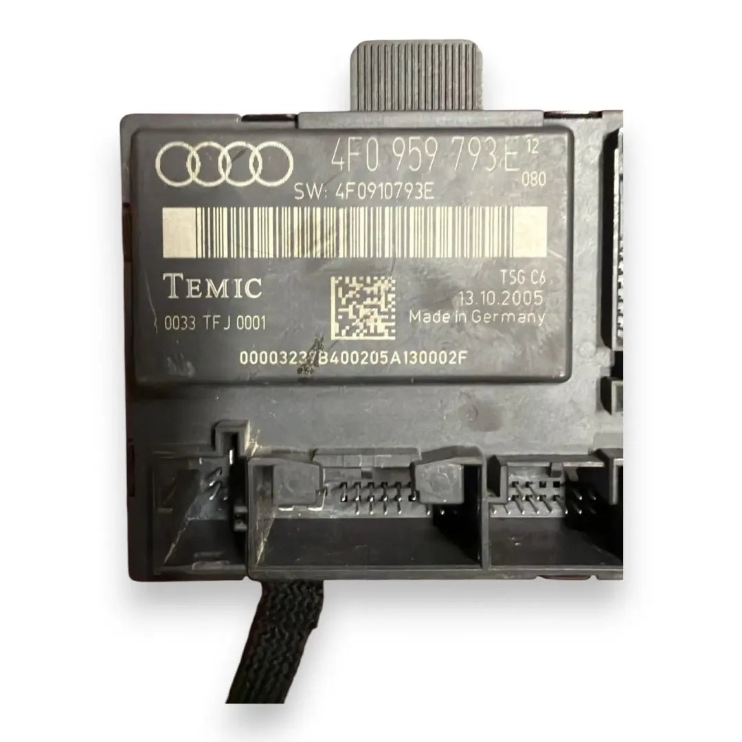 Dettaglio Serratura centralizzata porta anteriore Audi A6 Allroad 4F 2006–2008 OEM 4F0837291 - foto 3