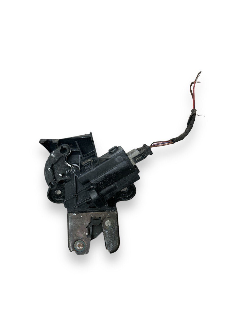Rear Hood Lock Volkswagen Passat VI (2005 > 2010) code 4F5827505C - F&P CRASH SRLS - Used Parts