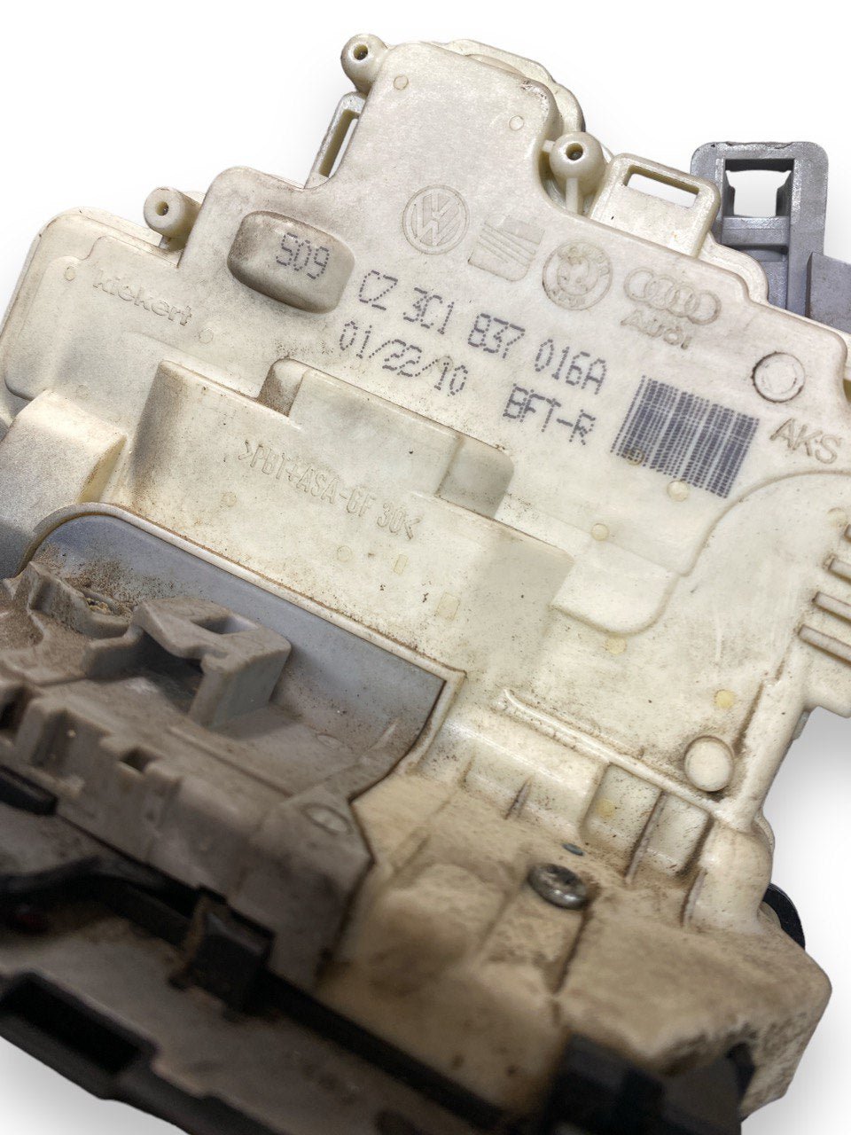 Right front door lock Volkswagen Passat B6 (7 wires - 2008) code S09CZ3C1837016A - F&P CRASH SRLS - Used Spare Parts