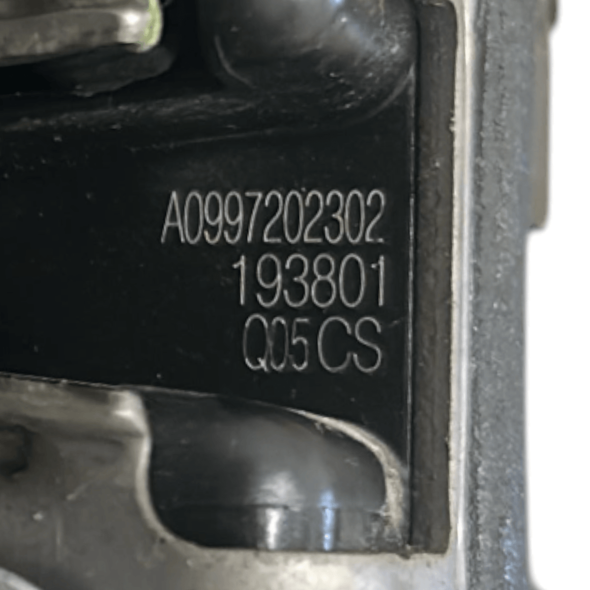 Left Front Door Lock Mercedes Benz GLA (X156) code.A0997202302 (2013 > 2019) - F&P CRASH SRLS - Used Parts