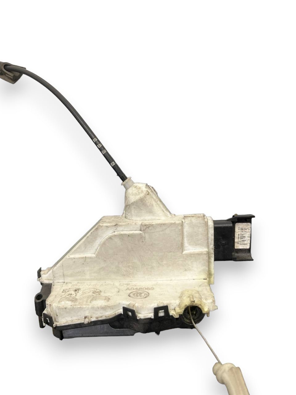 Door Lock / Door Handle with left rear handle (sx) Citroen C3 / Peugeot 308 / Peugeot 3008 (2009 to 2016) code: A048069 - F&P CRASH SRLS - Used Parts
