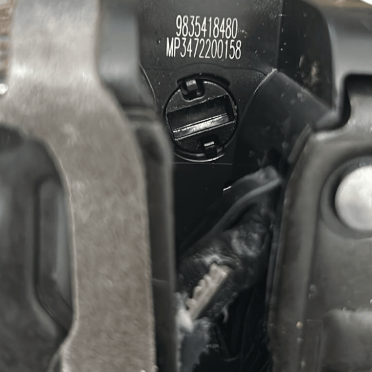Left Rear Door Lock Peugeot 308 III cod:9835418480 (2021 >) - F&P CRASH SRLS - Used Spare Parts