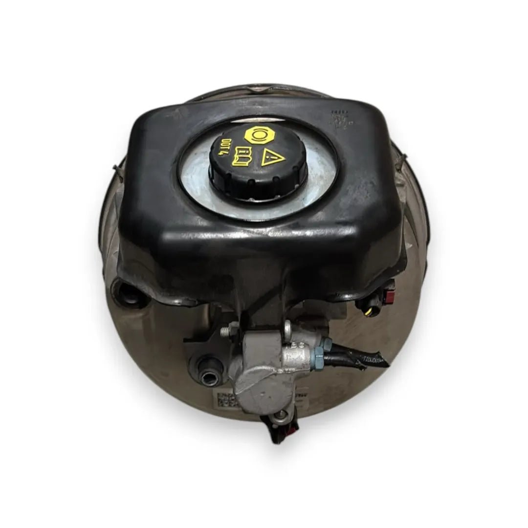 Servofreno Audi A4 8W 2015–2019 OEM 8W0612107